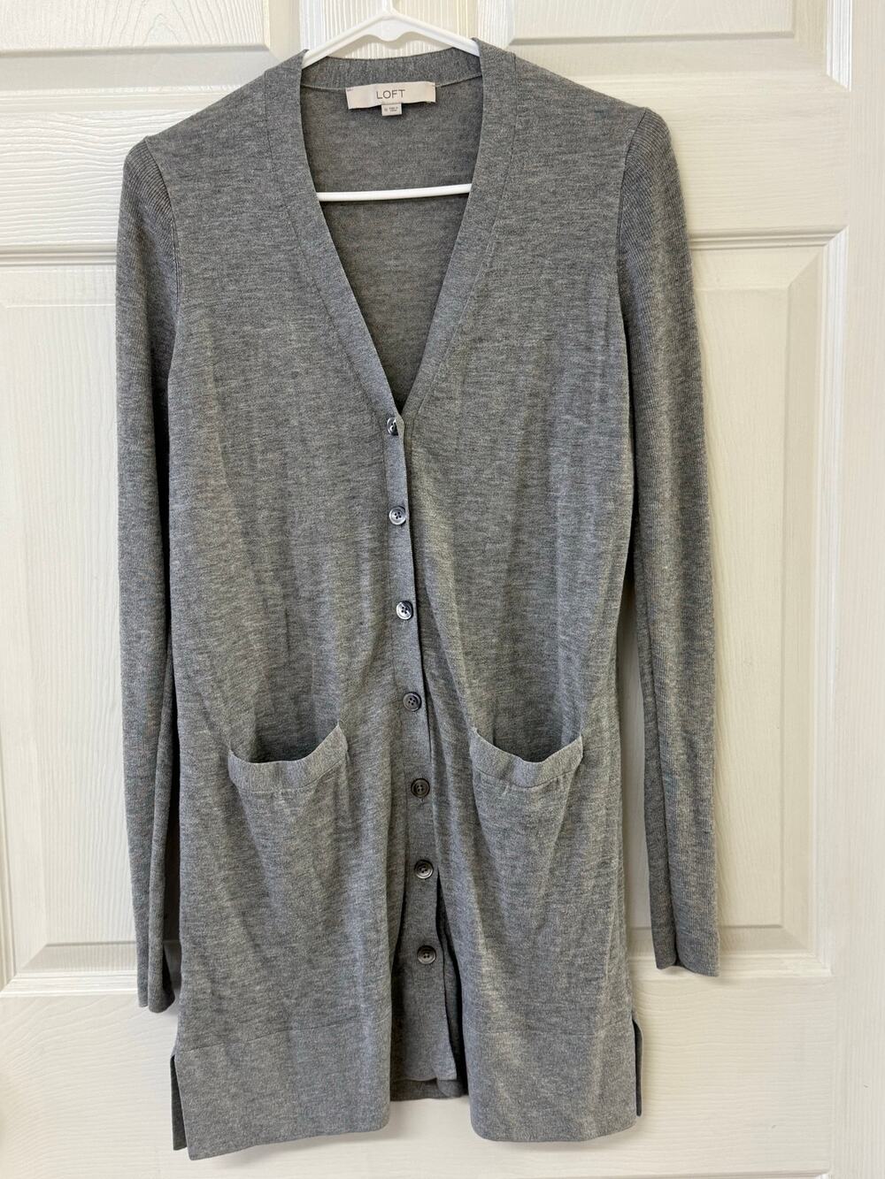 LOFT Longline Gray Button-Up Cardigan with Pockets | Size M
